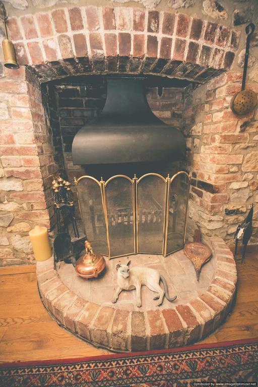 Weycroft Mill House Bed And Breakfast แอ็กซ์มินสเตอร์ ภายนอก รูปภาพ